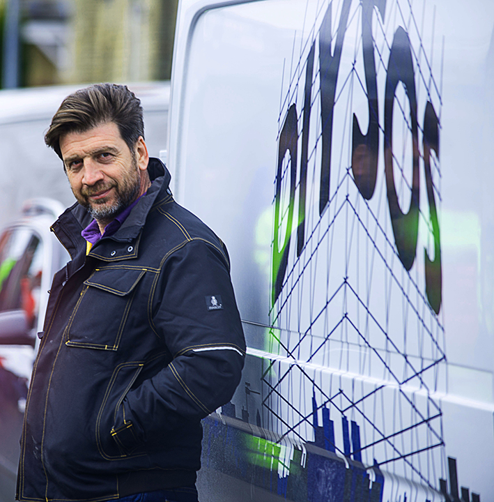  Nick Knowles and his team are back with DIY SOS: The Big Build