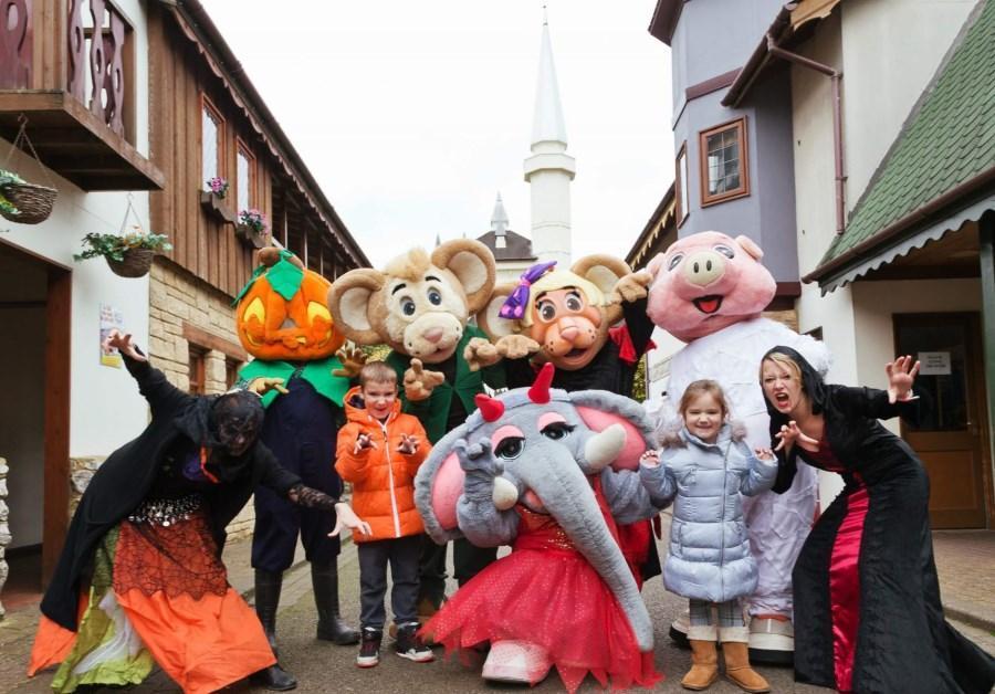  Little ones will look forward to a visit to the Halloween event at Gulliver's theme parks