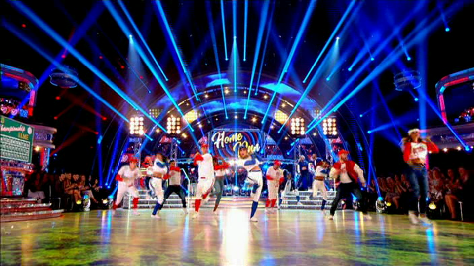  Only adding to the drama, Katya (centre) and her husband Neil (right) failed to dance together during the group performance after her kiss with Seann