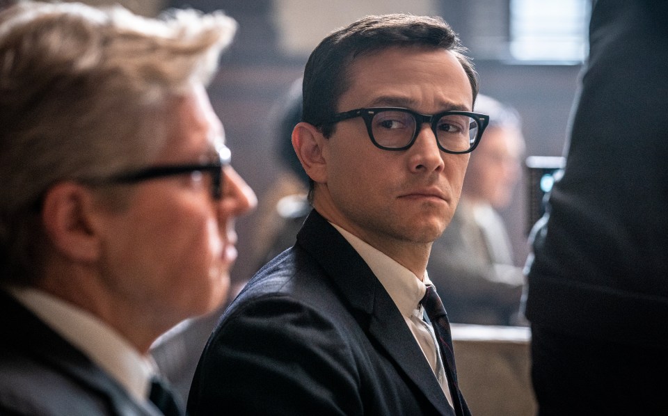  Joseph Gordon-Levitt plays trial prosecutor Richard Schultz