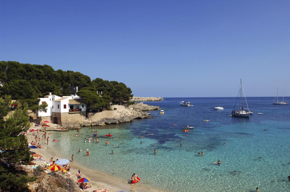  Check out Cala Ratjada's rocky coastline and take a trek to the nearby lighthouse