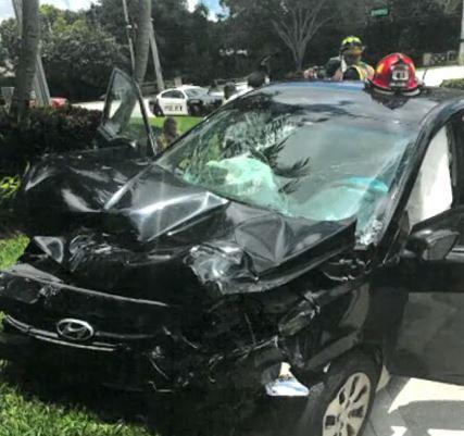  The Hyundai was smashed at the front after being involved in a traffic collision with Venus Williams' SUV