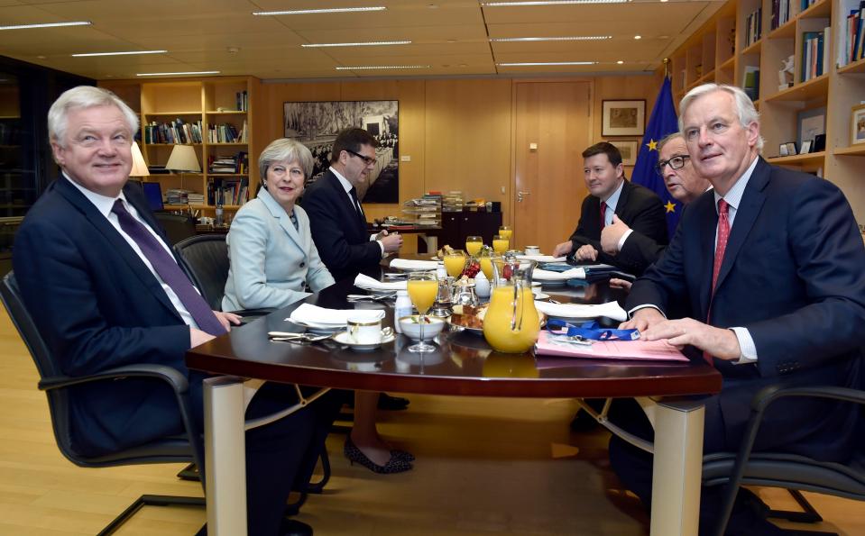  Cabinet have been informed that a Brexit deal is possible by Christmas after a 'major shift' by EU chiefs