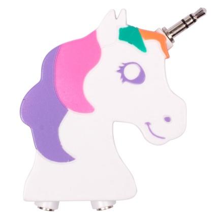  You and your BFF can horse around listening to the same tune with this headphone splitter