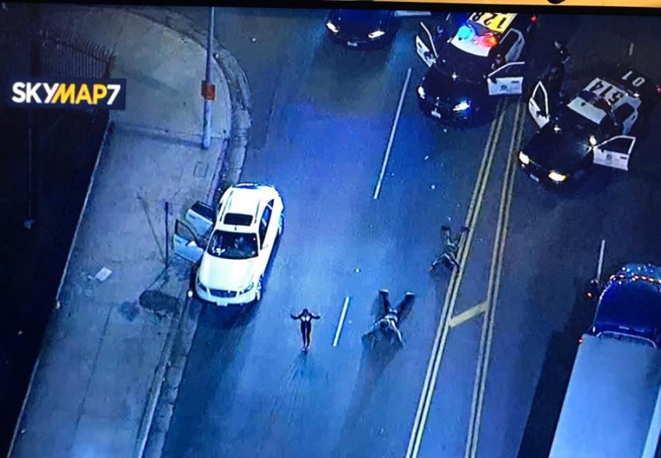  Police attend the scene of a deadly mass shooting in Thousand Oaks, California