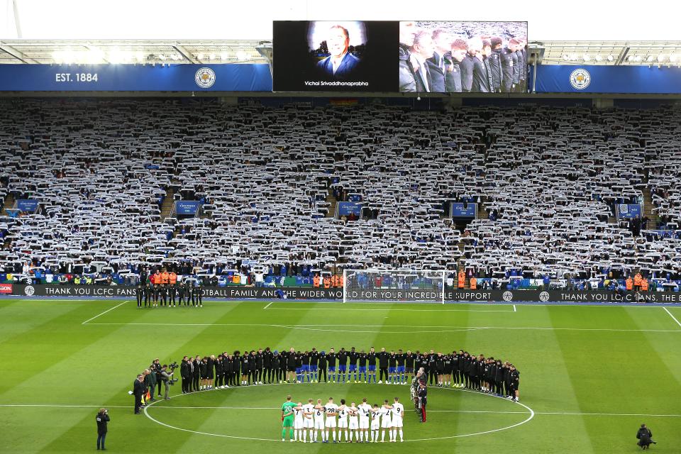 Players and fans observed a minute's silence before kick-off at Leicester