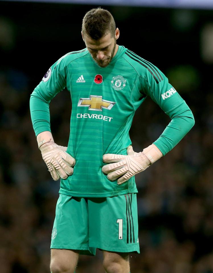  De Gea has been stalling on a new contract