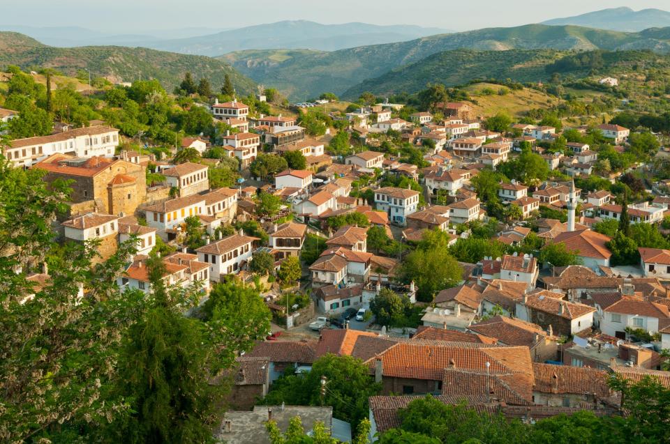  Explore the ancient sights of Izmir on your family holiday in Turkey