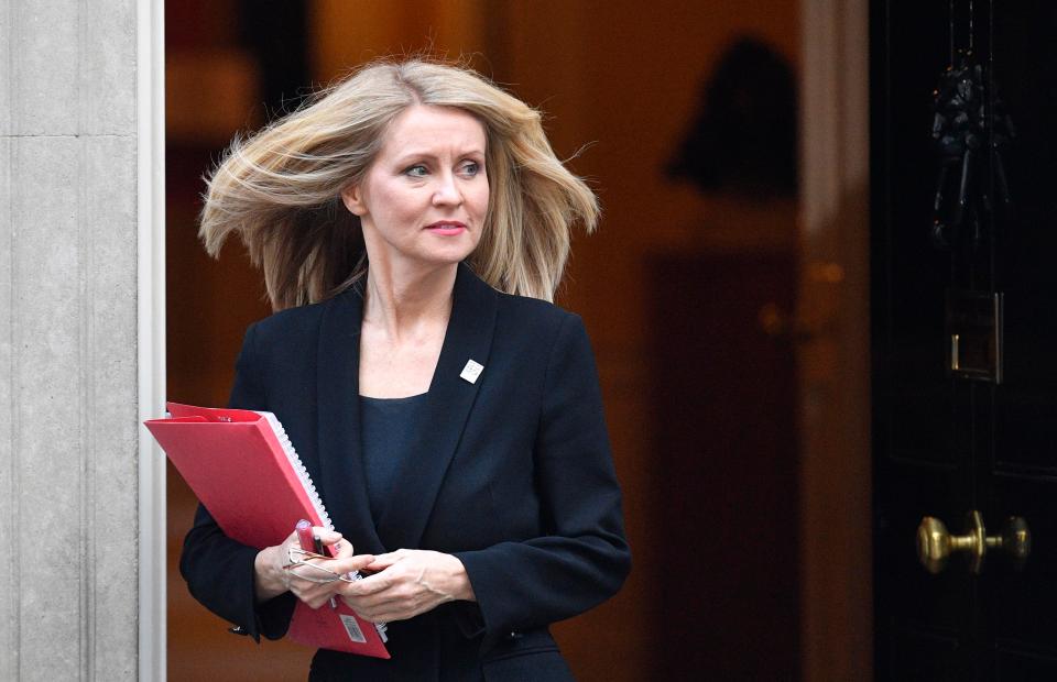  Michael Gove was the only Brexiteer to speak in positive terms about the deal, but Esther McVey seemed "on the brink" by the end of the summit