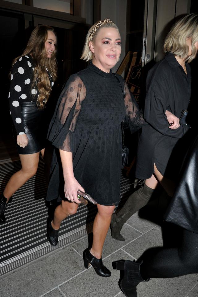  Make-up artist Lisa Armstrong had fun at the aftershow party