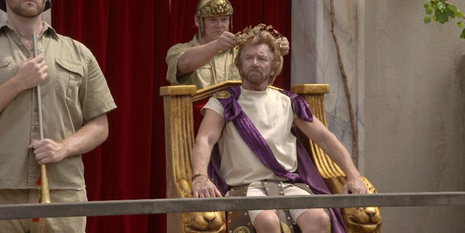  Noel Edmonds' arrival in the jungle as a Roman Emperor electrified things