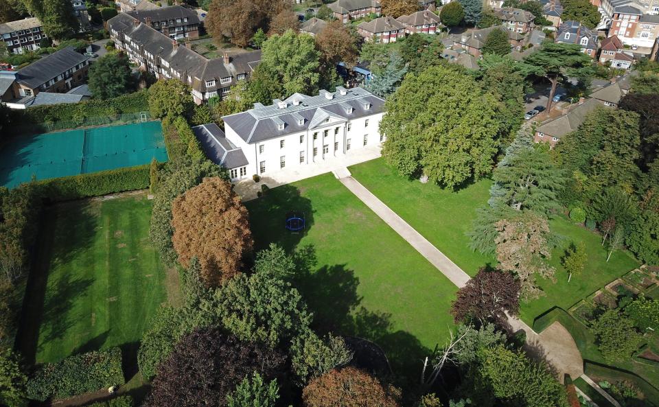  The sprawling grounds are fit for a Hollywood A-lister