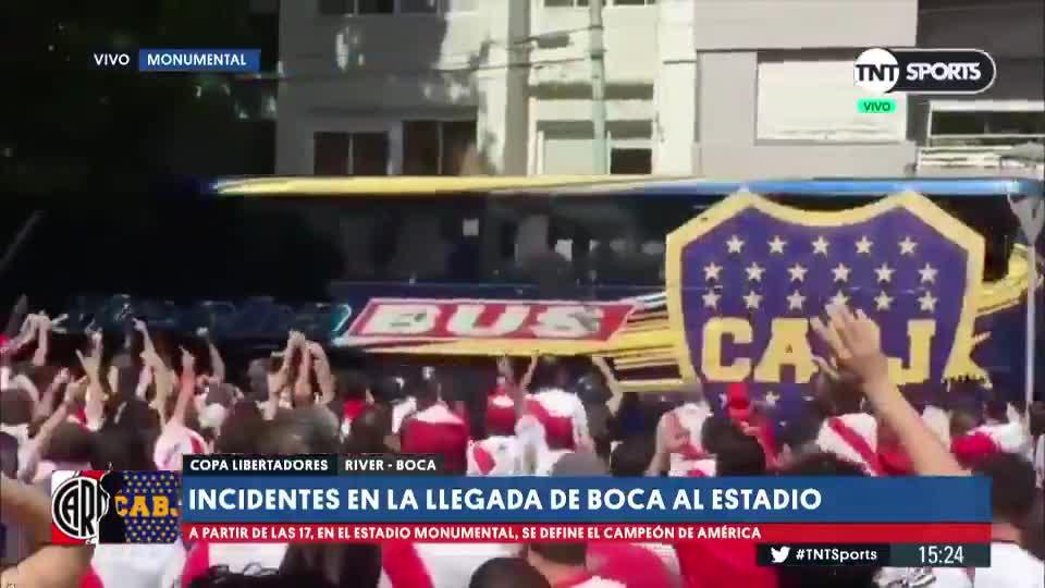  The Boca Juniors team bus was ambushed before kick-off