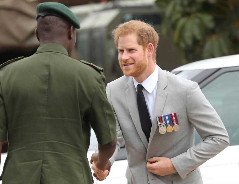  A Zambian soldier welcomes the Duke of Sussex