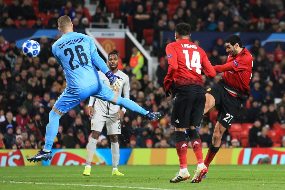 Fellaini blasted over a fantastic chance when the ball fell to him 12 yards out