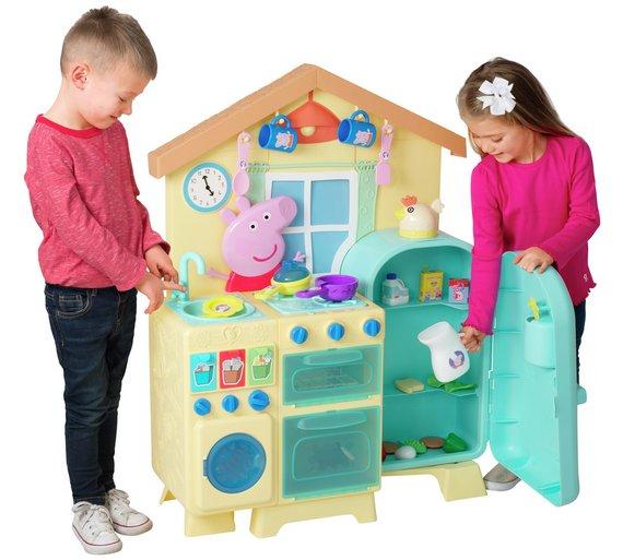  Get a massive 40 per cent off this Peppa Pig Kitchen before you even get to the three for two offer!