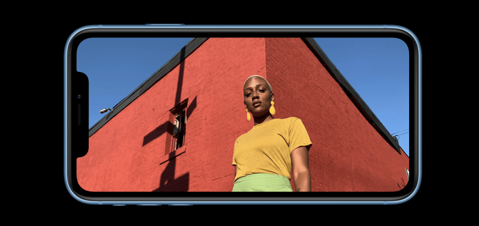  The iPhone XR's screen is LCD rather than OLED, but looks fantastic