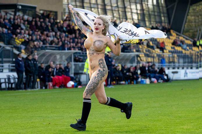  A Dutch team hired a stripper to interrupt their match this weekend