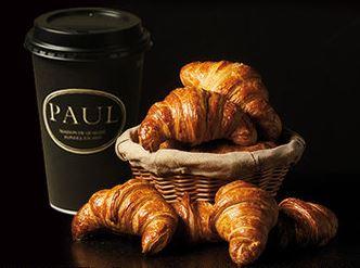 You will receive a free large coffee, tea or hot chocolate when you buy a croissant or pain au chocolate if you sign up for a loyalty card