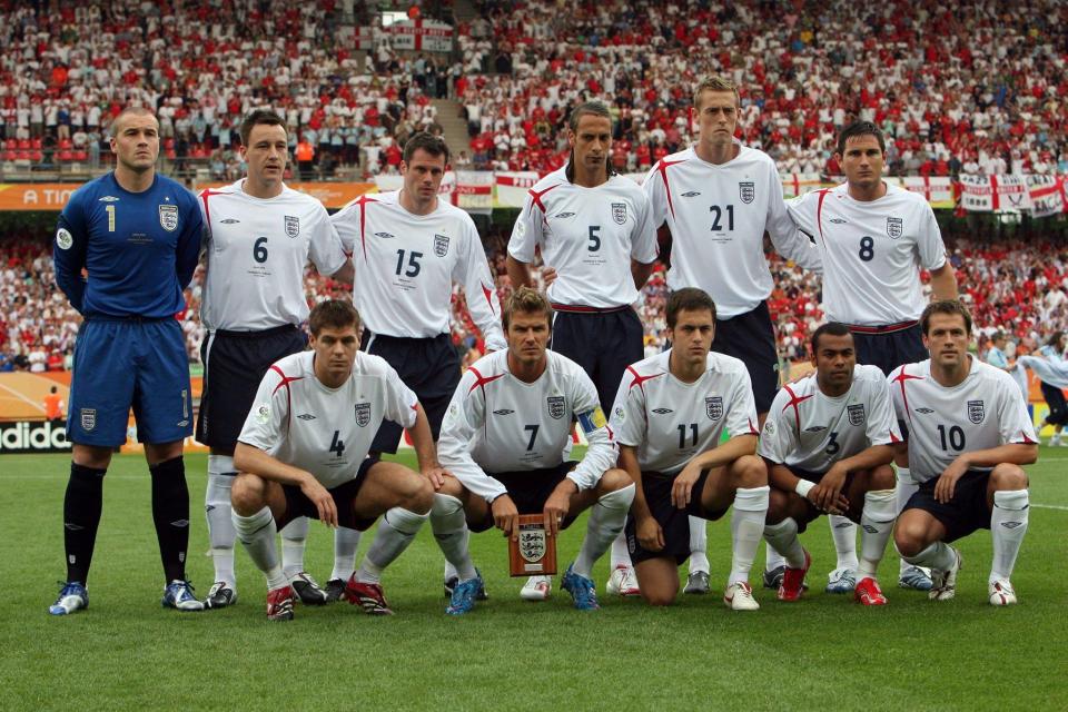  The Three Lions at World Cup 2006: L-R (back) Paul Robinson, John Terry, Jamie Carragher, Rio Ferdinand, Peter Crouch, Frank Lampard; (front) Steven Gerrard, David Beckham, Joe Cole, Ashley Cole and Michael Owen