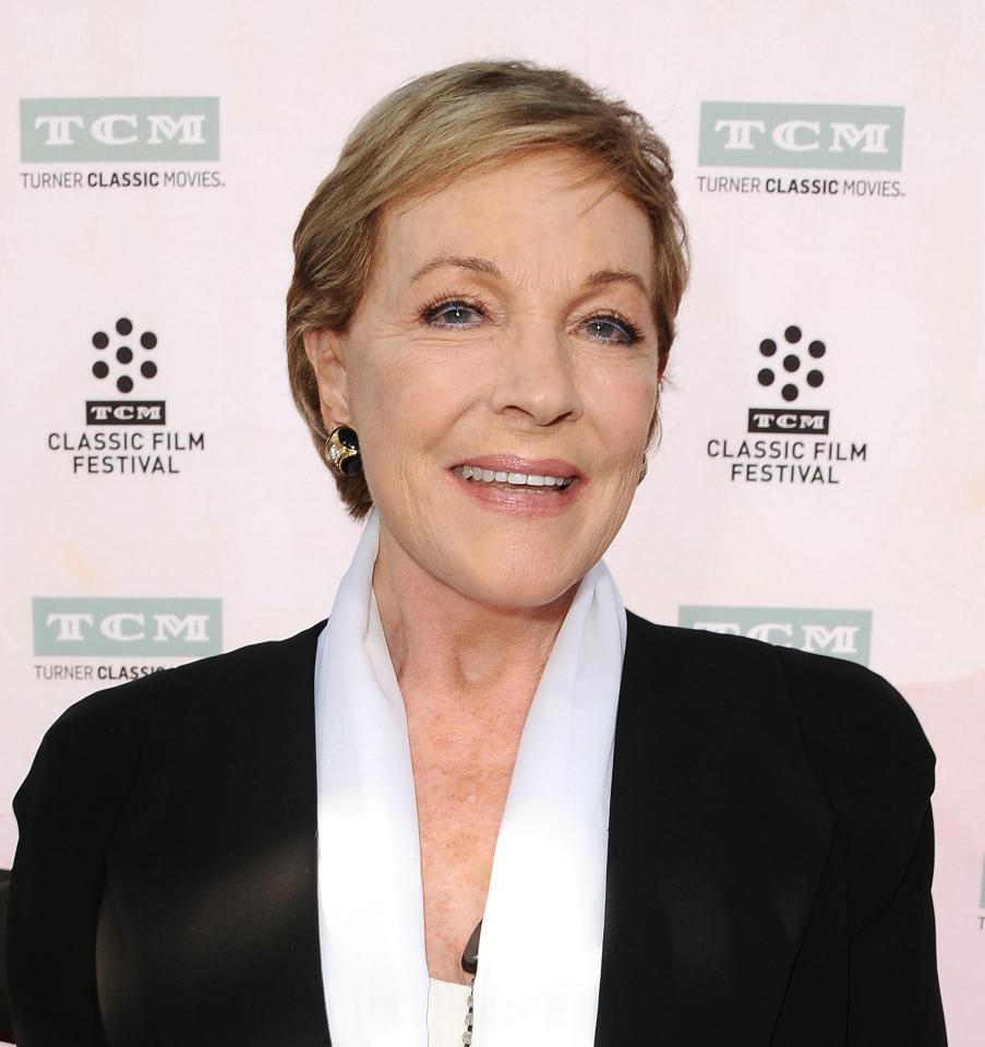  Julie Andrews is one of the greatest British actresses of stage and screen