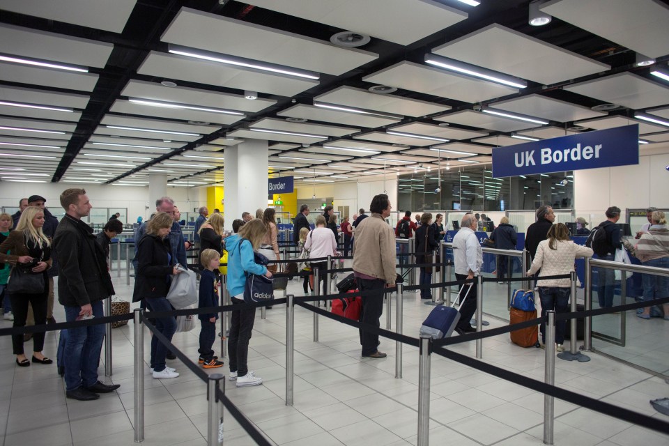 Singapore and South Korea have been added to the list of citizens who would be able to use e-passport gates at the British border