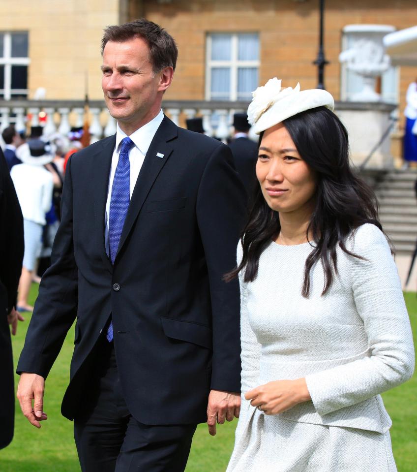  Jeremy Hunt made a blunder when confusing the nationality of his wife while abroad in Beijing