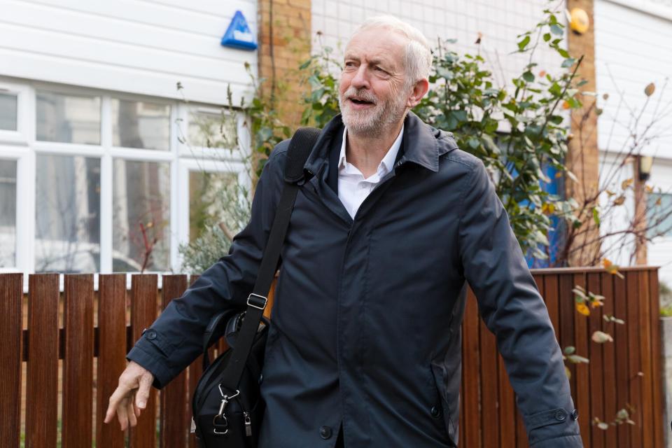  Jeremy Corbyn is seeking to take over as Prime Minister