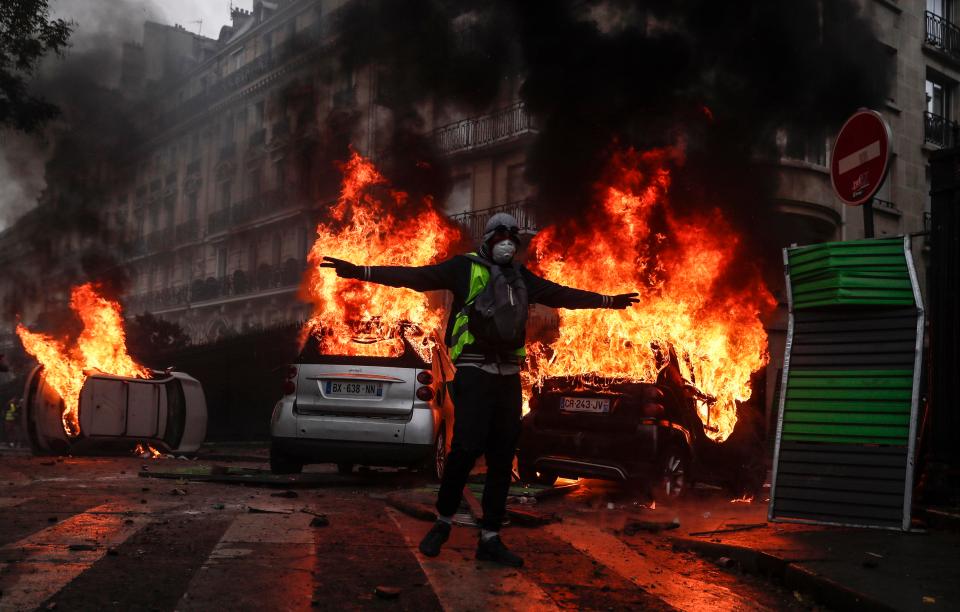  Cops claim the demonstration has been hijacked by extremists