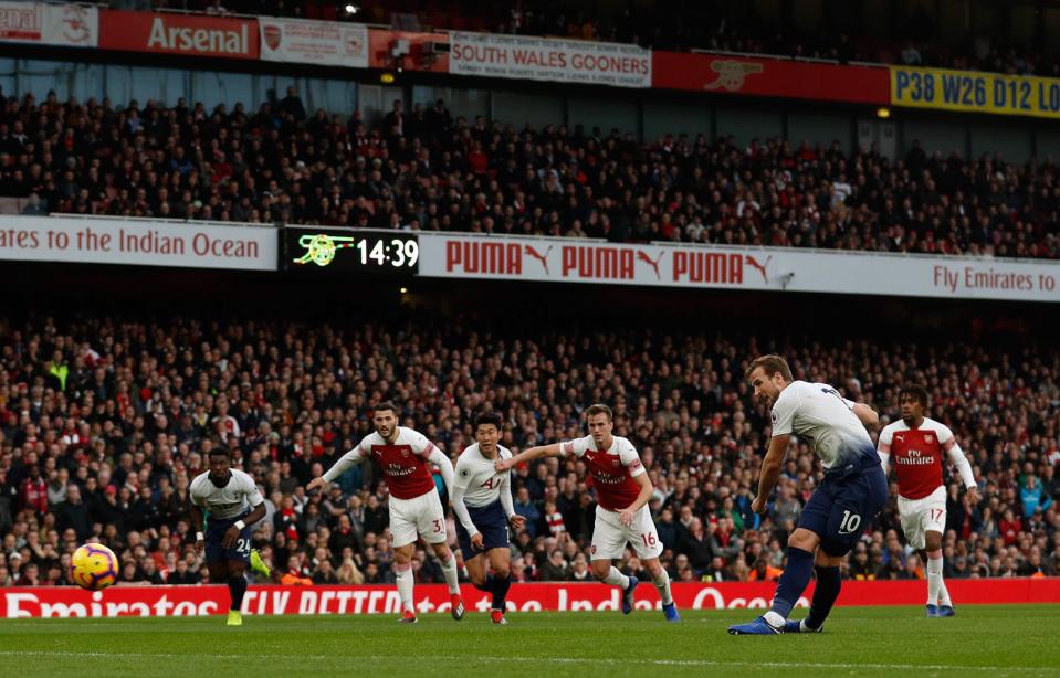  England captain Harry Kane scored from the spot to make it 2-1