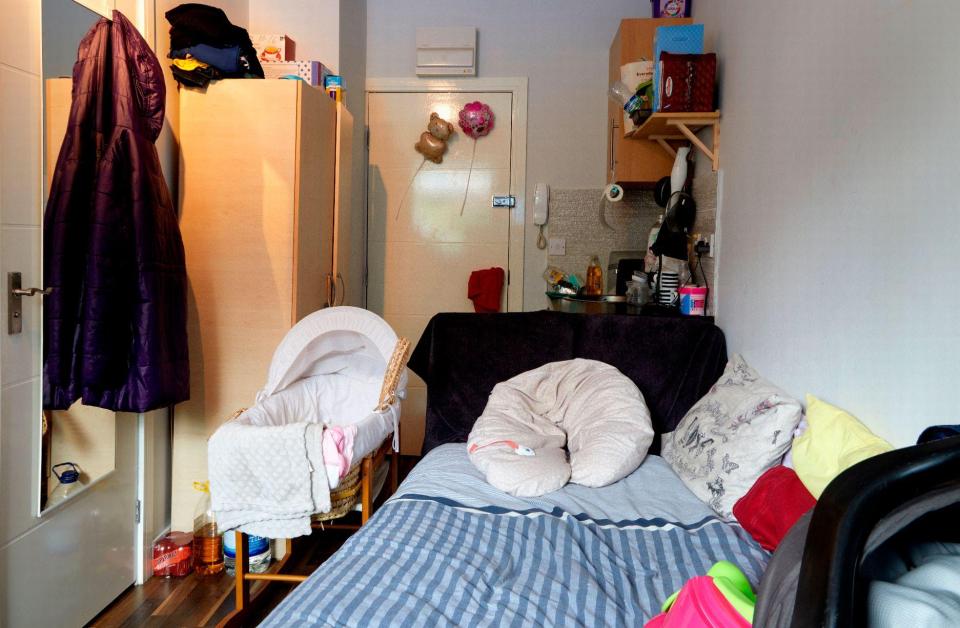  A photographer has captured the harsh realities of living on the breadline in London