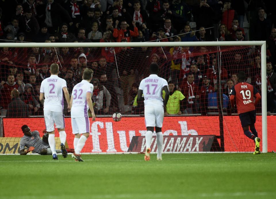  Pepe, watched by Man City scouts, secured a point for Lille scoring a last-minute penalty against Reims on Sunday