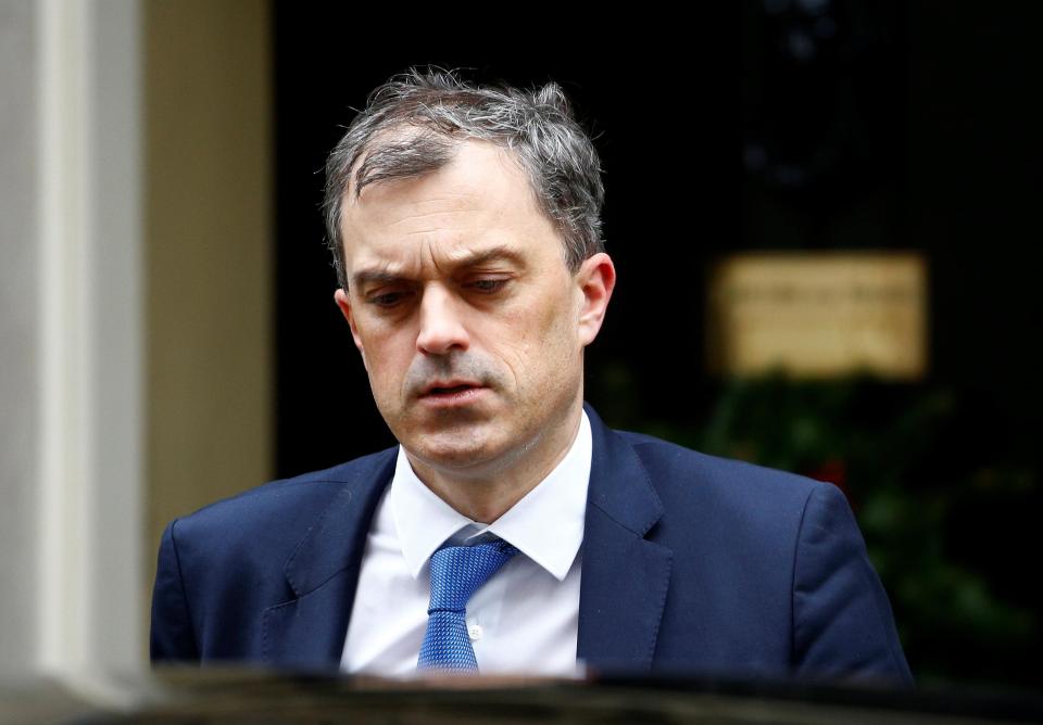  Julian Smith leaves No10 looking exhausted as Downing Street come up with a plan to get MPs behind the deal