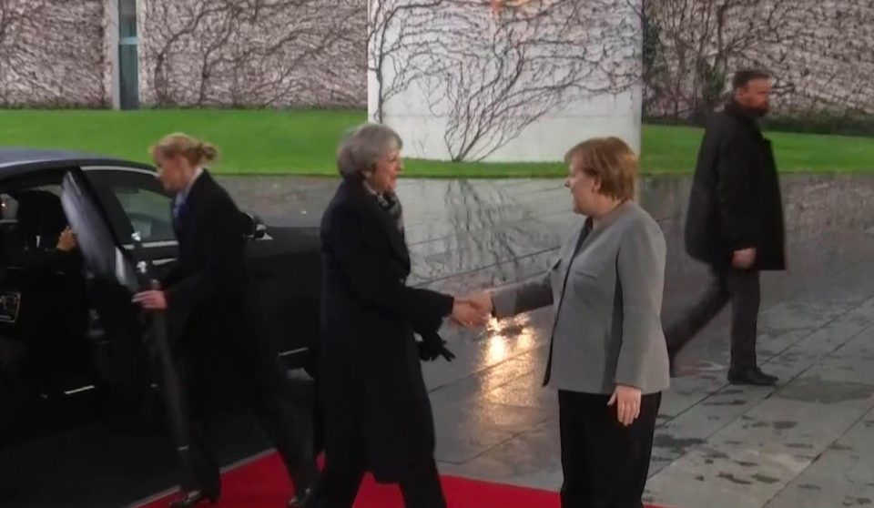  The Prime Minister managed to get out of the car after an awkward 12 seconds