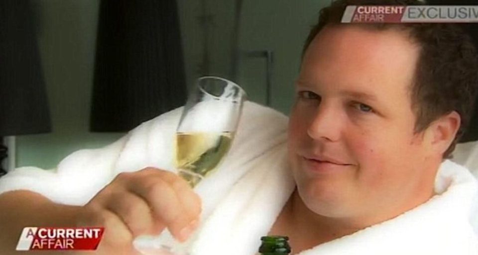  Dan began to live a life of luxury after finding a dodgy cash machine which made him rich