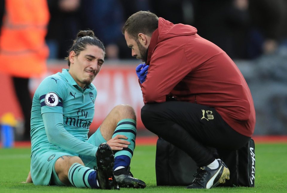  Bellerin did not make the second half after getting injured against Southampton