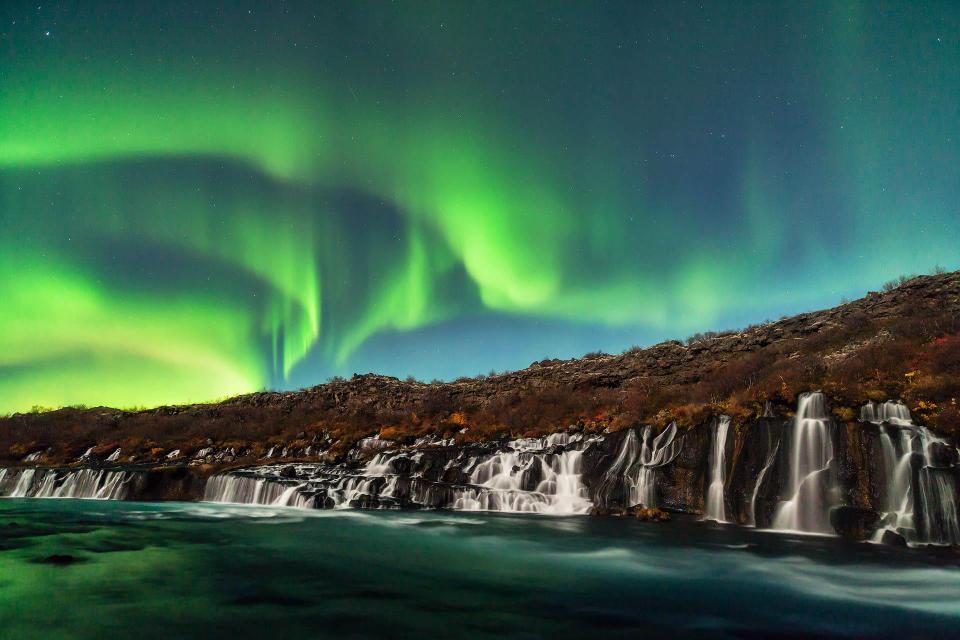  Of course when you visit Iceland you must see the mysterious Aurora Borealis