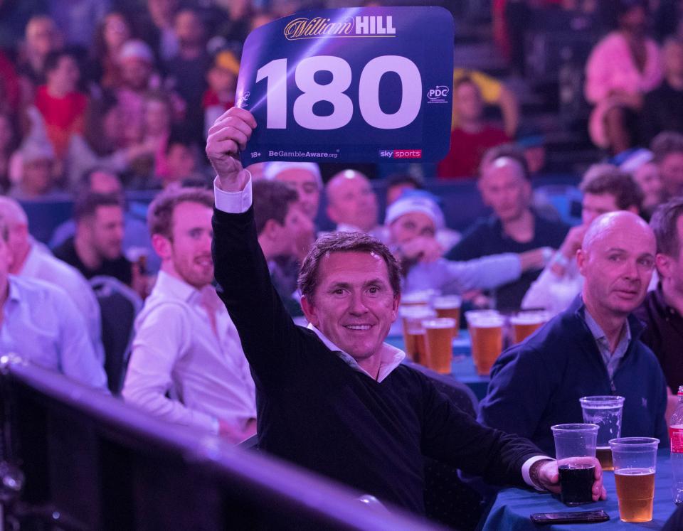  McCoy gets involved at the Darts - and calls for racing to learn some lessons from the sport