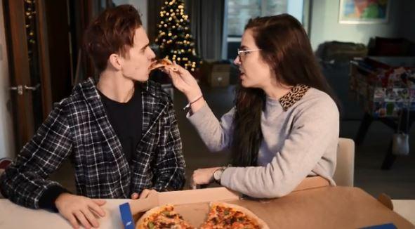  Joe Sugg tucks into pizza with YouTuber Brittany Eustis