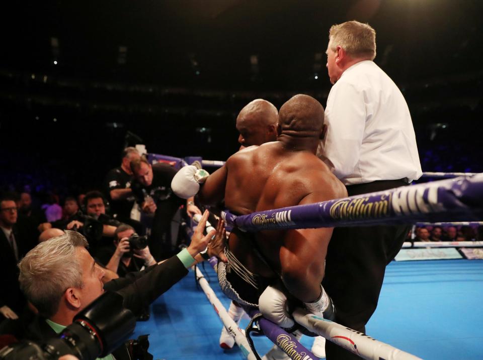 Both fighters ended up on the ropes at the end of one round as they put everything in the ring