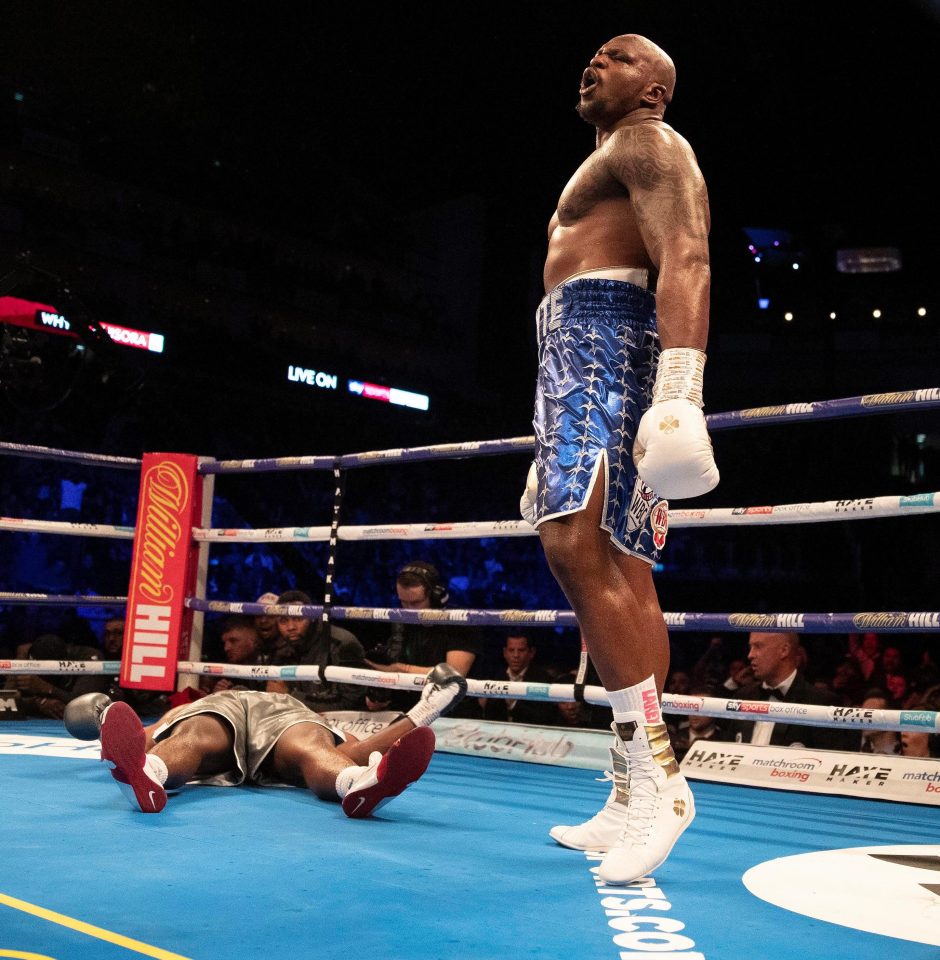  Dillian Whyte KO'd Dereck Chisora in round 11 in December