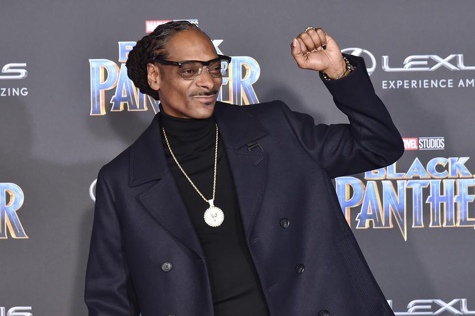  Snoop Dogg wants to give an abandoned pup a new home