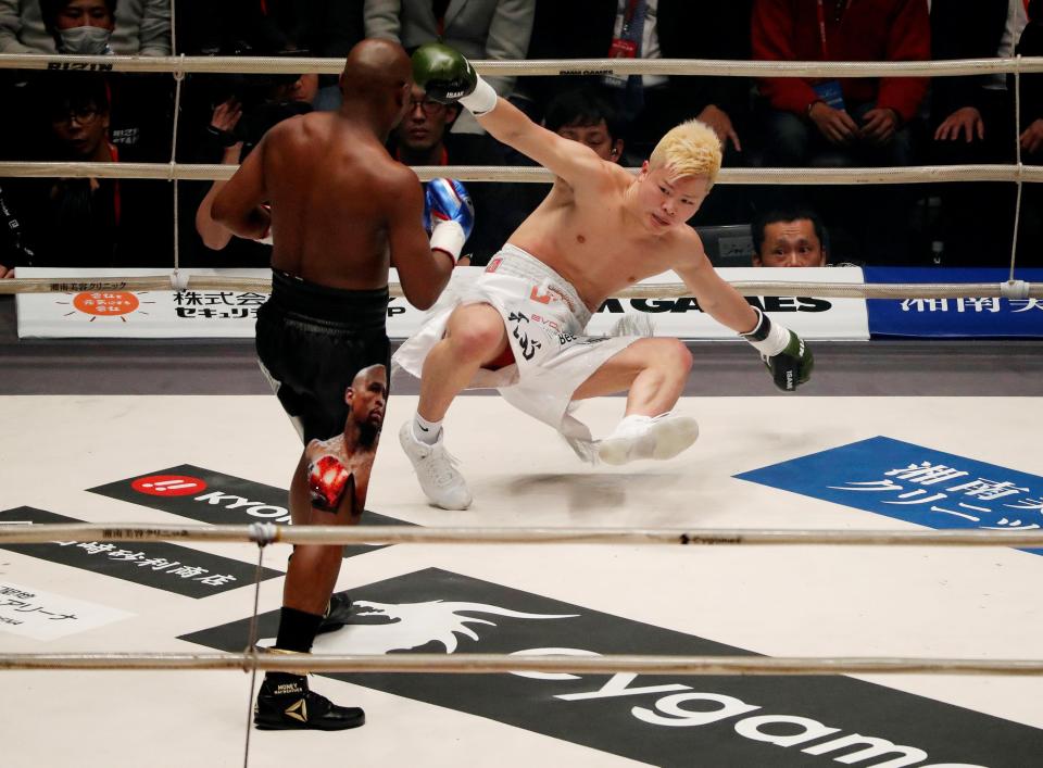 Mayweather sent Nasukawa sprawling to the canvas three times in the space of two minutes