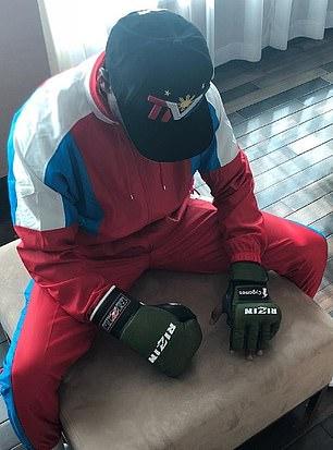 It was reported both fighters had agreed to wear RIZIN gloves