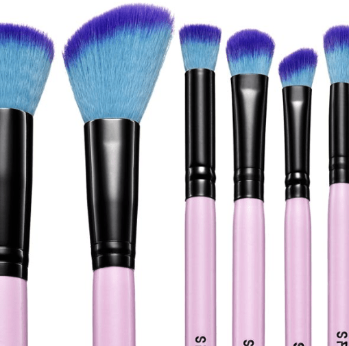  For a vegan lifestyle, horse hair free brushes are a must