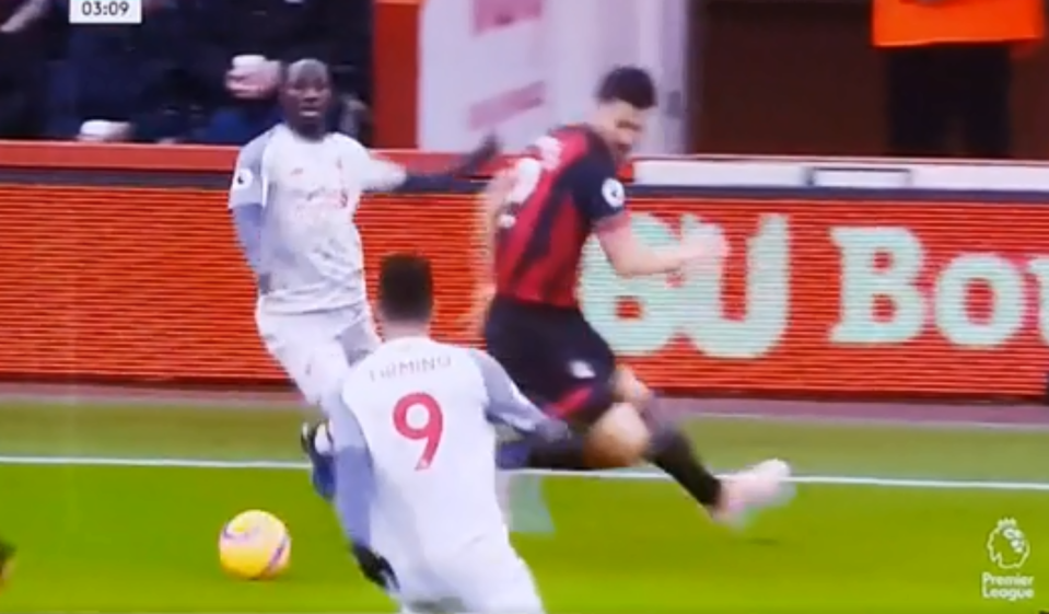  Naby Keita ruined Simon Francis with this first nutmeg