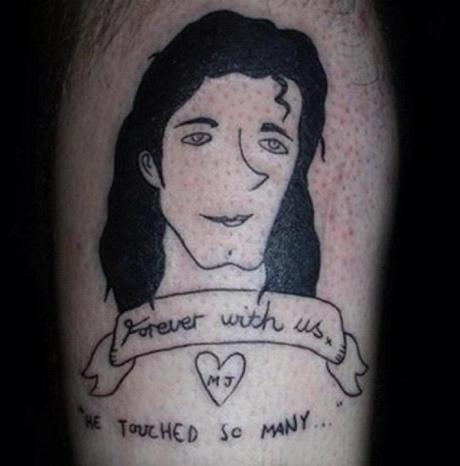  A Michael Jackson fanatic had a 2D face of the late music legend etched in their skin