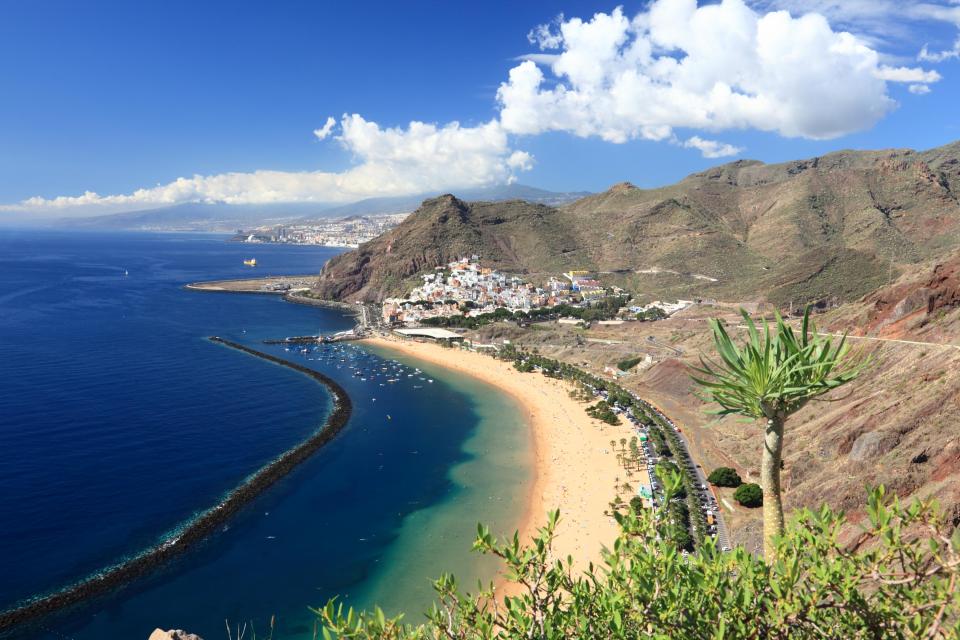 You can try your hand at body boarding, surfing and many more water sports at the beaches of Gran Canaria