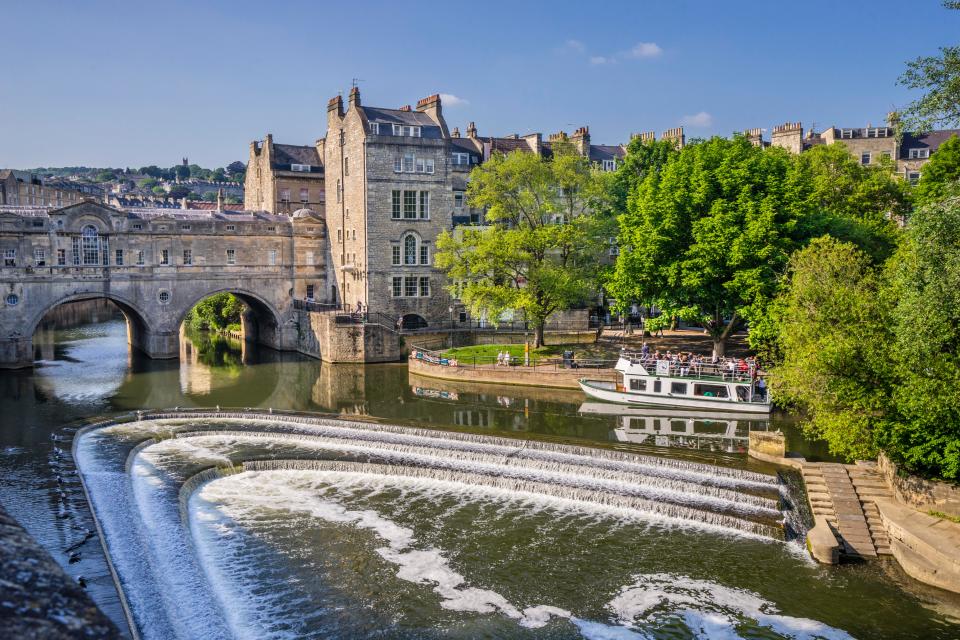  Bath is known for its 18th C Georgian architecture