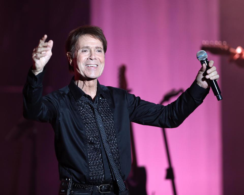  Cliff Richard was falsely accused of sexual offences